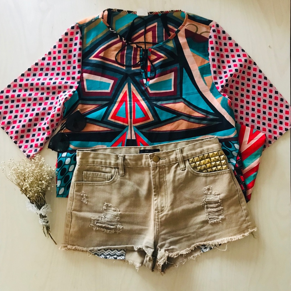 Rockstar shorts but forever 21 size 28🔵🔵🔵